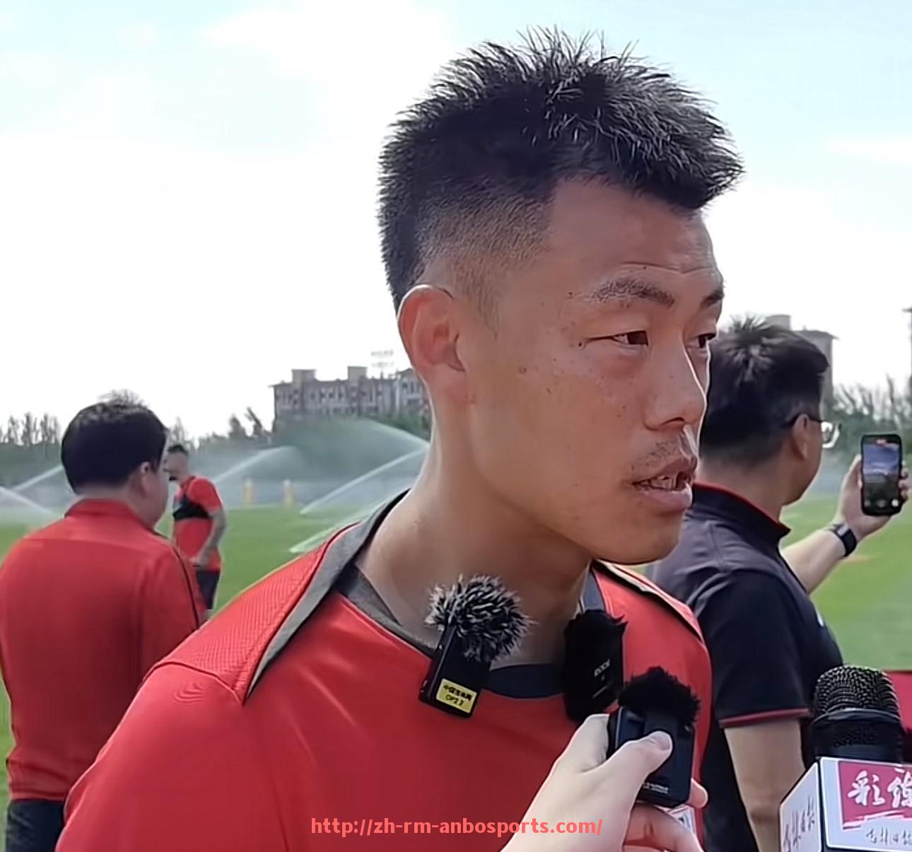 安博体育官网-法甲联赛2024-2025赛季最终排名情况及排名变化原因解析