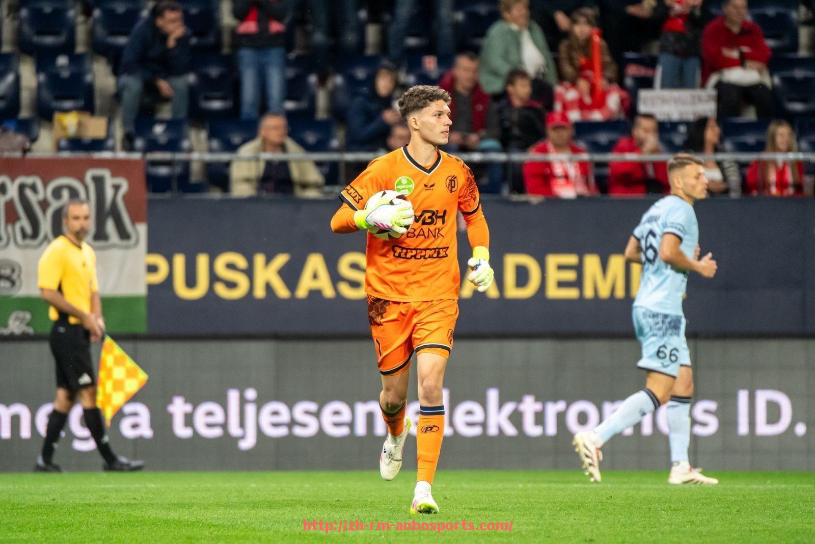 安博体育官网-西甲联赛28轮贝蒂斯VS巴萨录像完整版分享